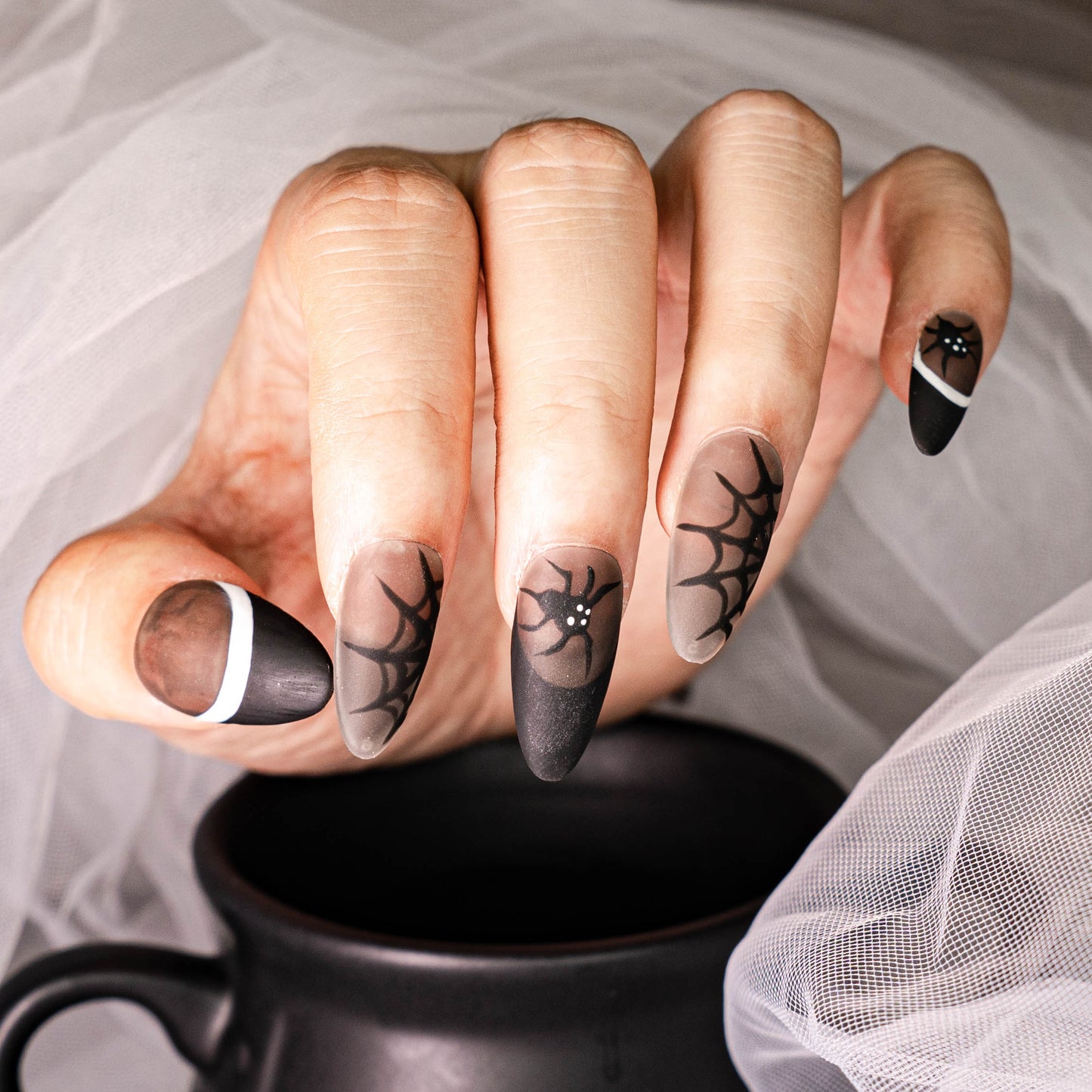 Gothic Spiders Press On Nail