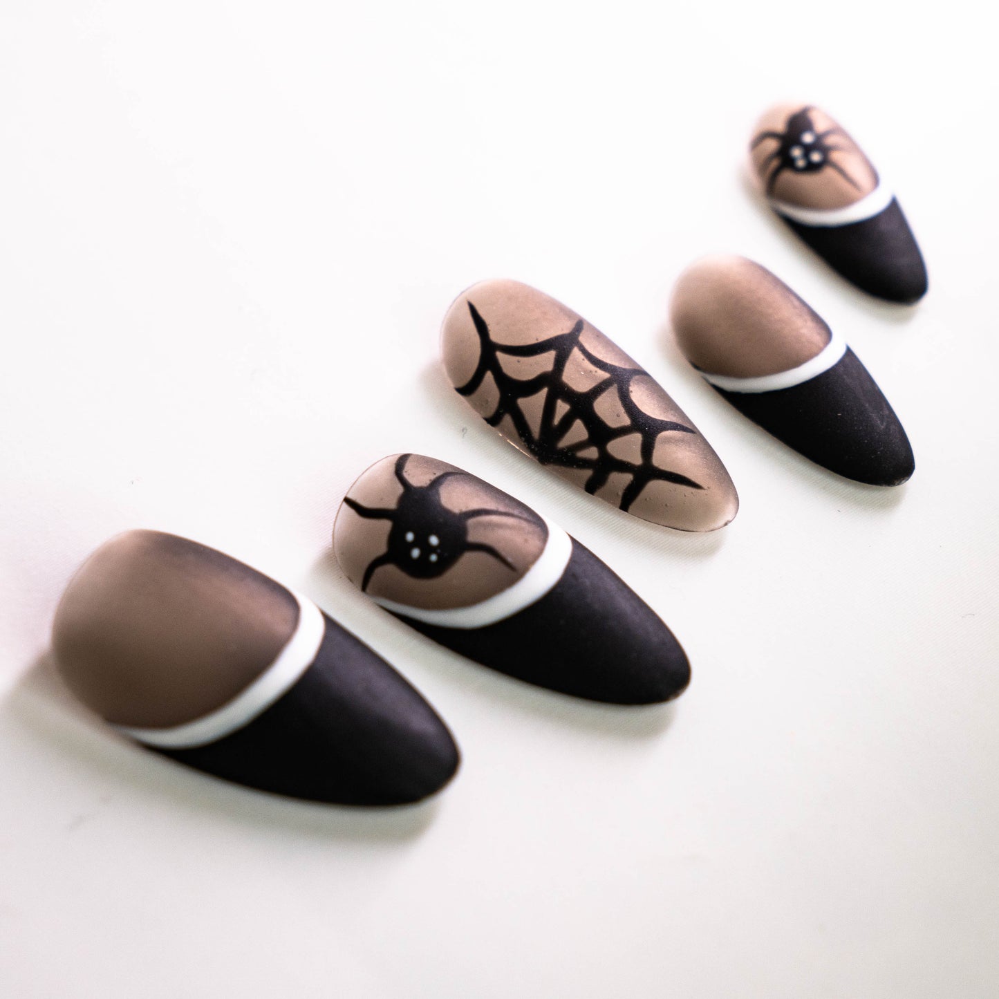 Gothic Spiders Press On Nail