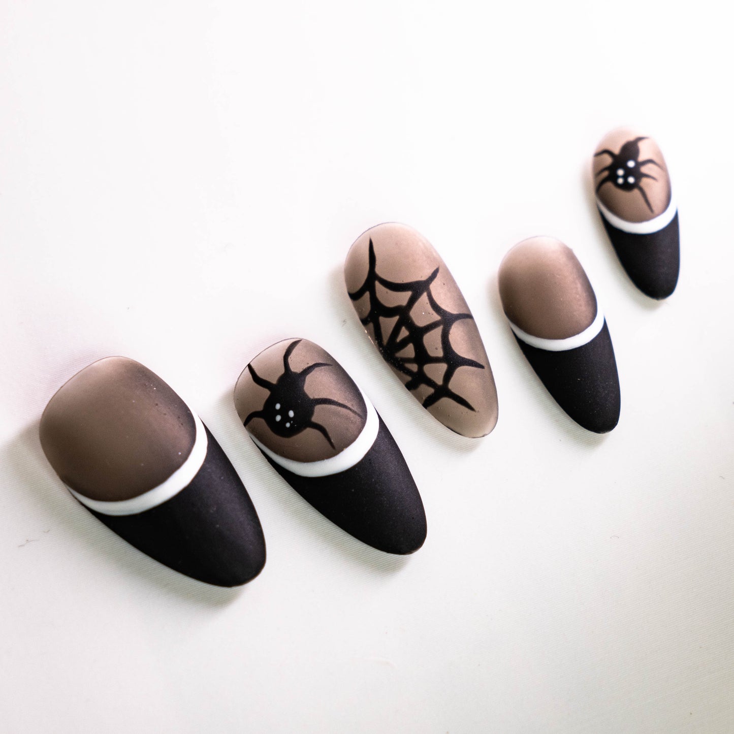 Gothic Spiders Press On Nail
