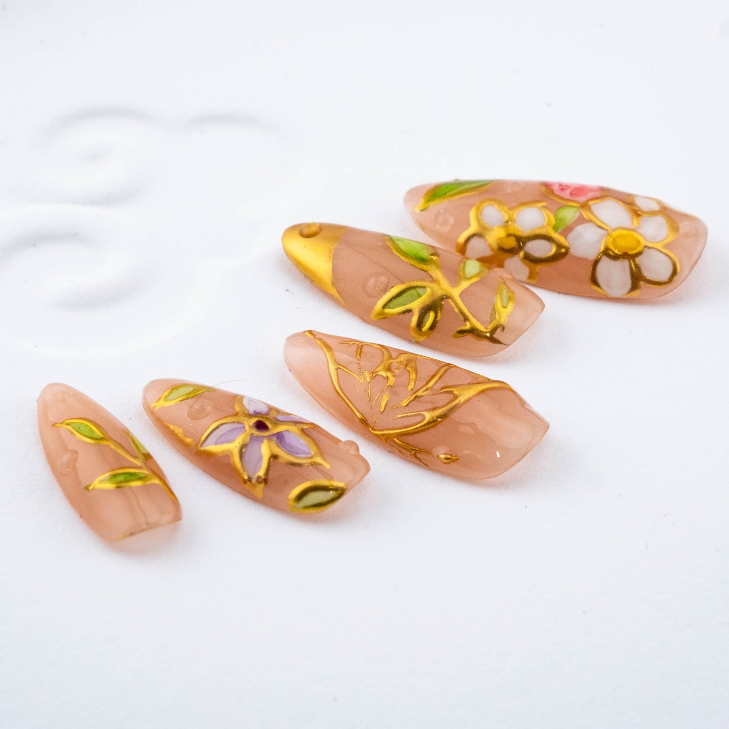 Golden Petal Symphony and Butterfly Press On Nail