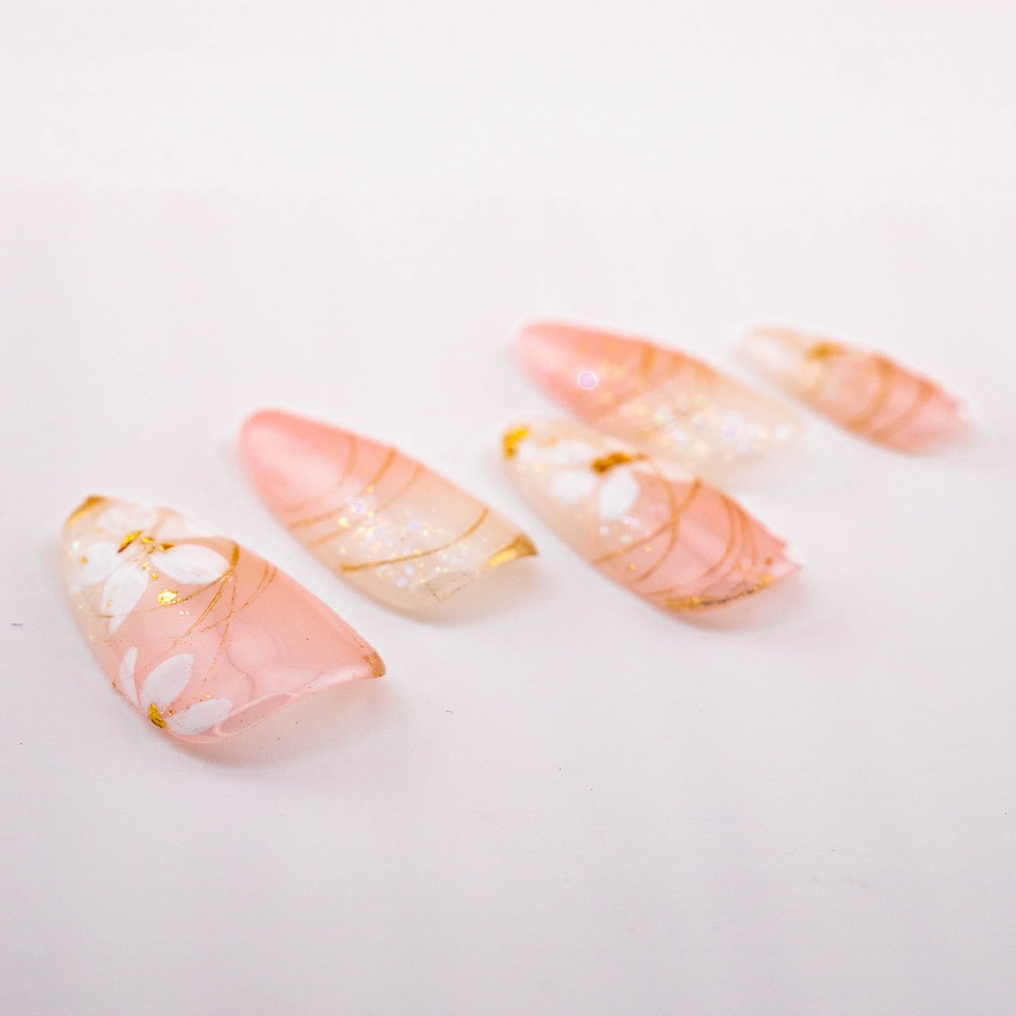 Golden Floral Serenity Swirl Press on Nail