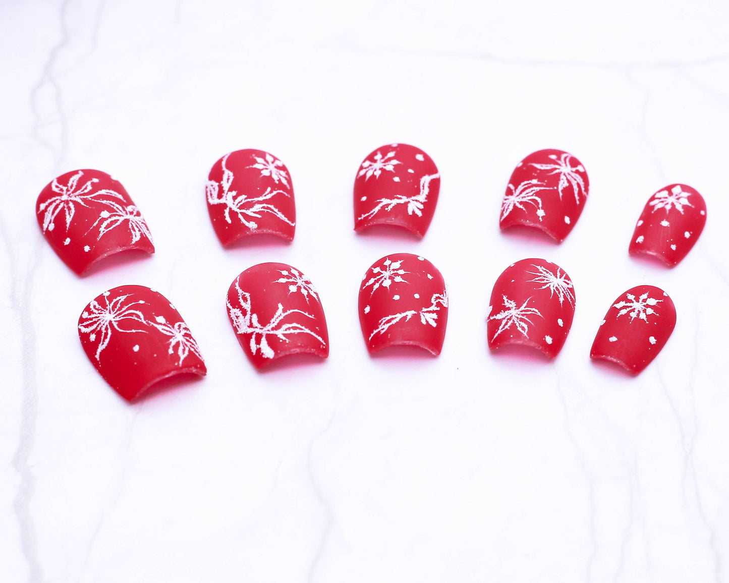 Holiday Sparkle Press On Nail