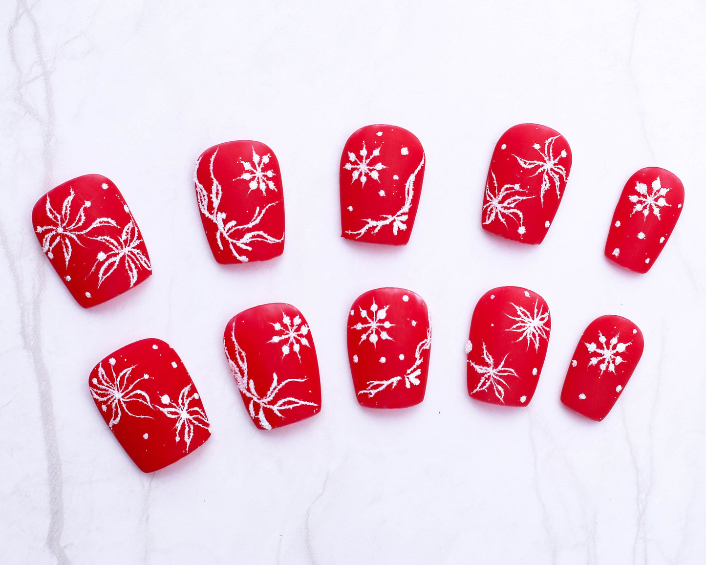 Holiday Sparkle Press On Nail
