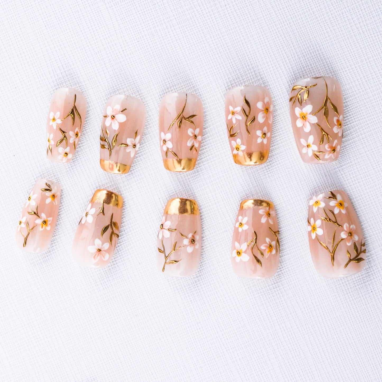 Golden Sakura Elegance Handmade Press on Nail