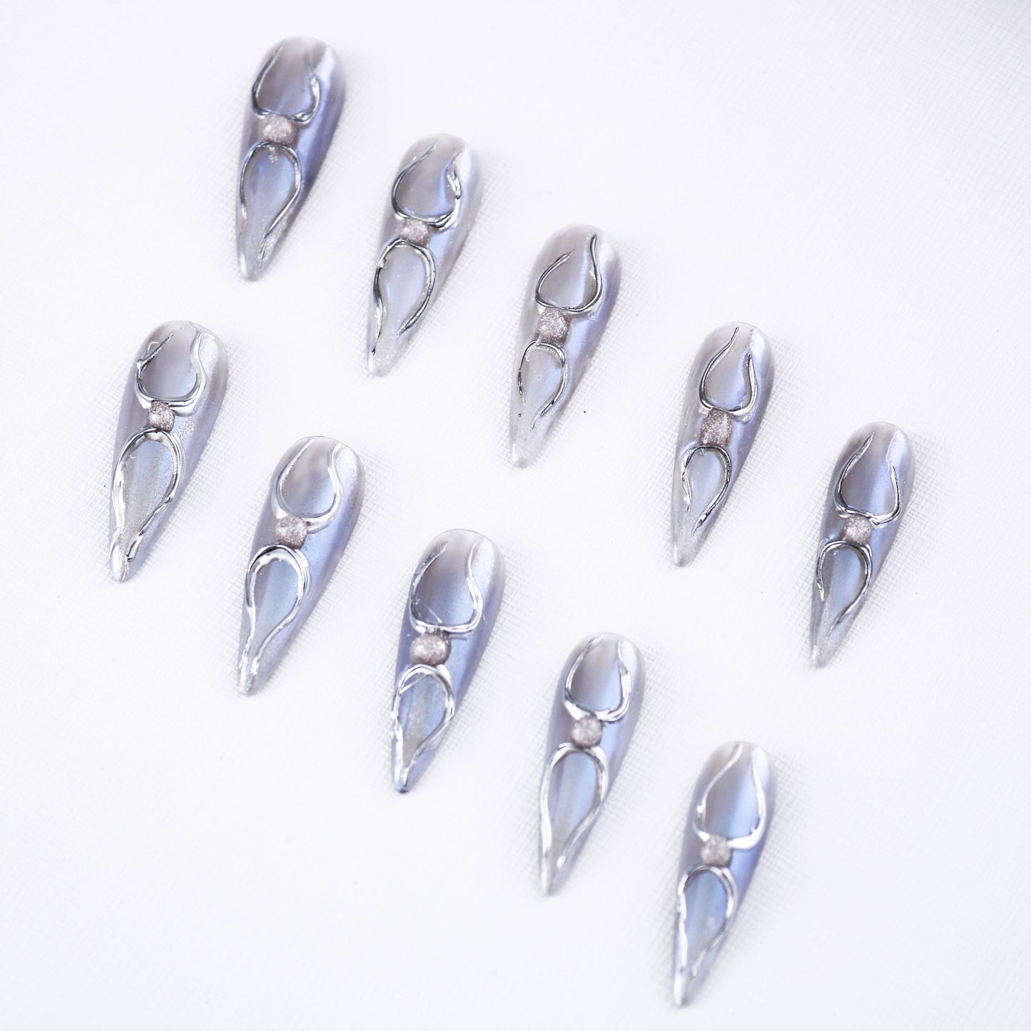 Lunar Gleam Luxe Chrome Press On Nail