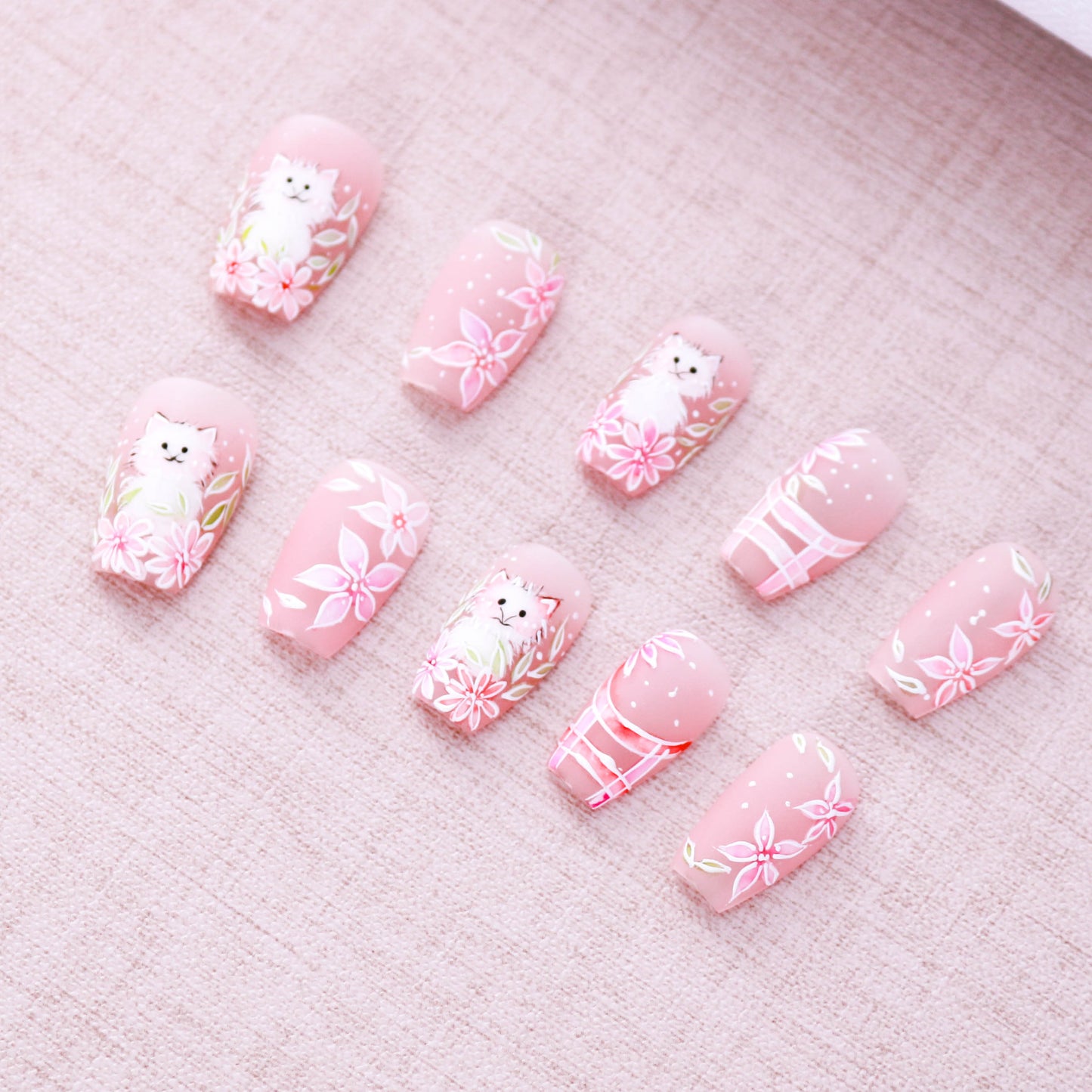 Kitty Bloom Press on Nail