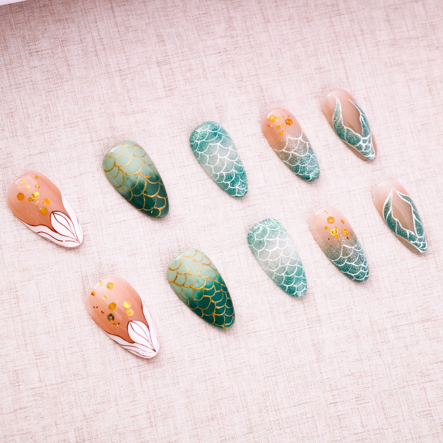 Sea Siren Press On Nail