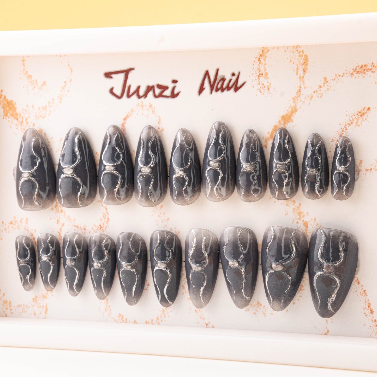 Lunar Gleam Luxe Chrome Press On Nail