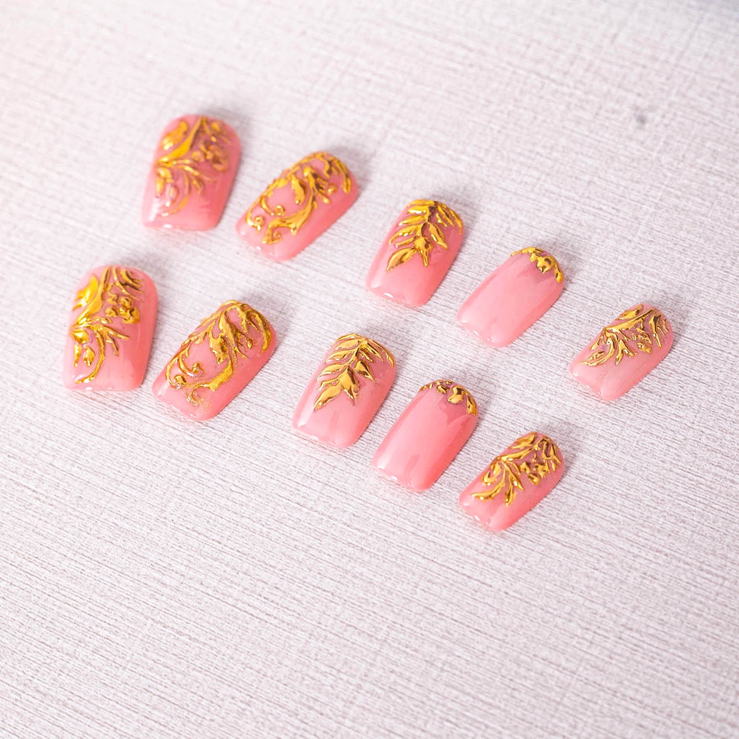 Regal Blossom Press on Nail