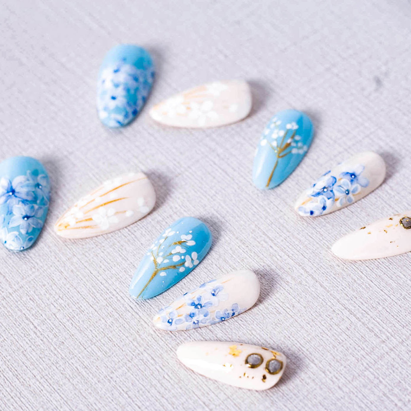 Azure Blossom Elegance Press On Nail