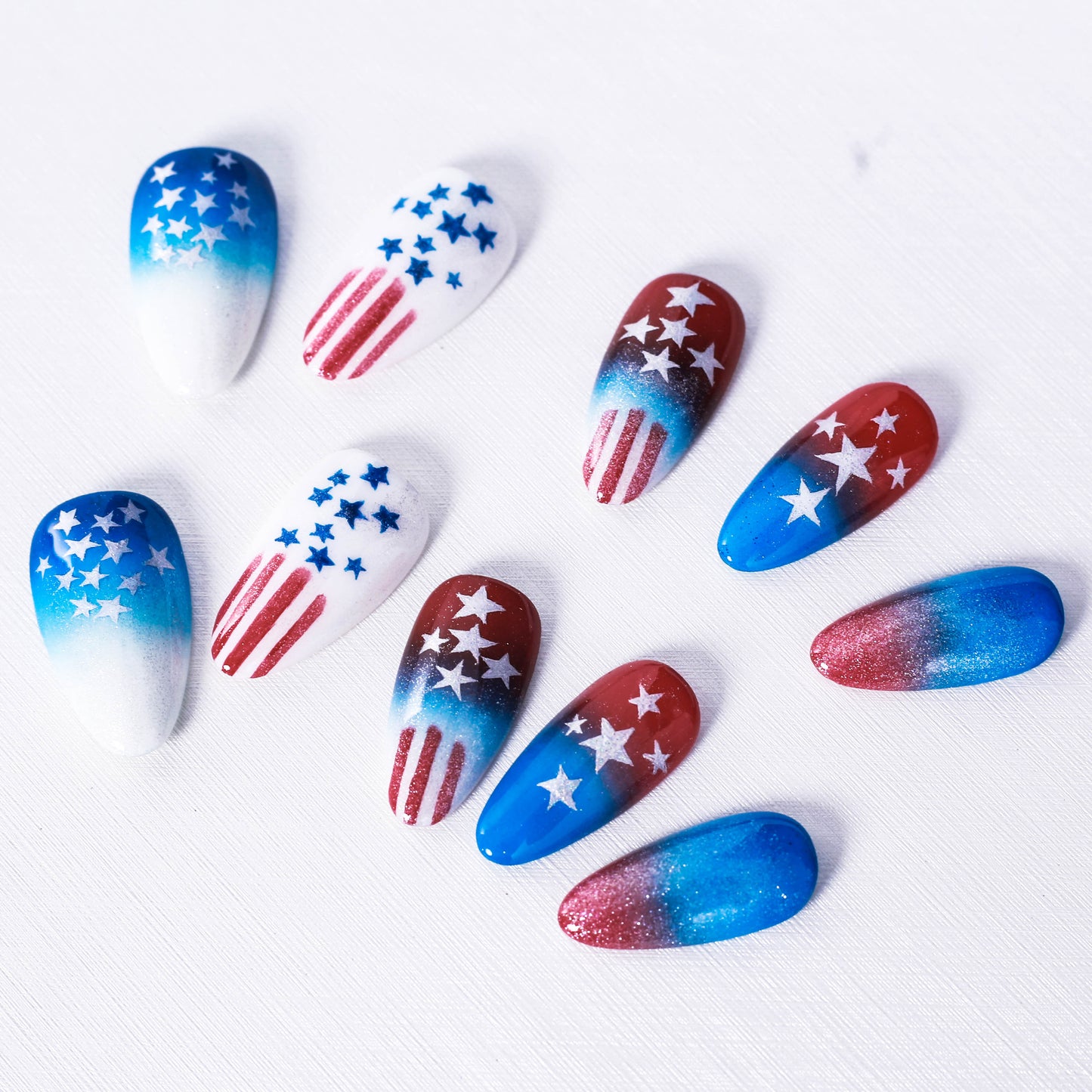 Star-Spangled Celebration Glittering Press On Nail