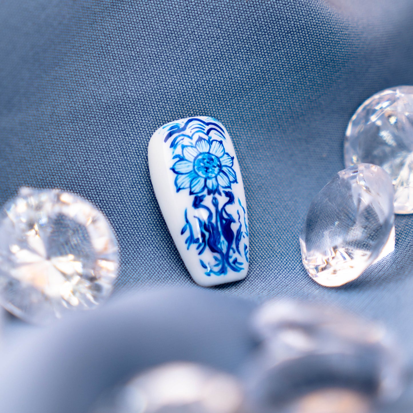 Porcelain Elegance Press on Nail