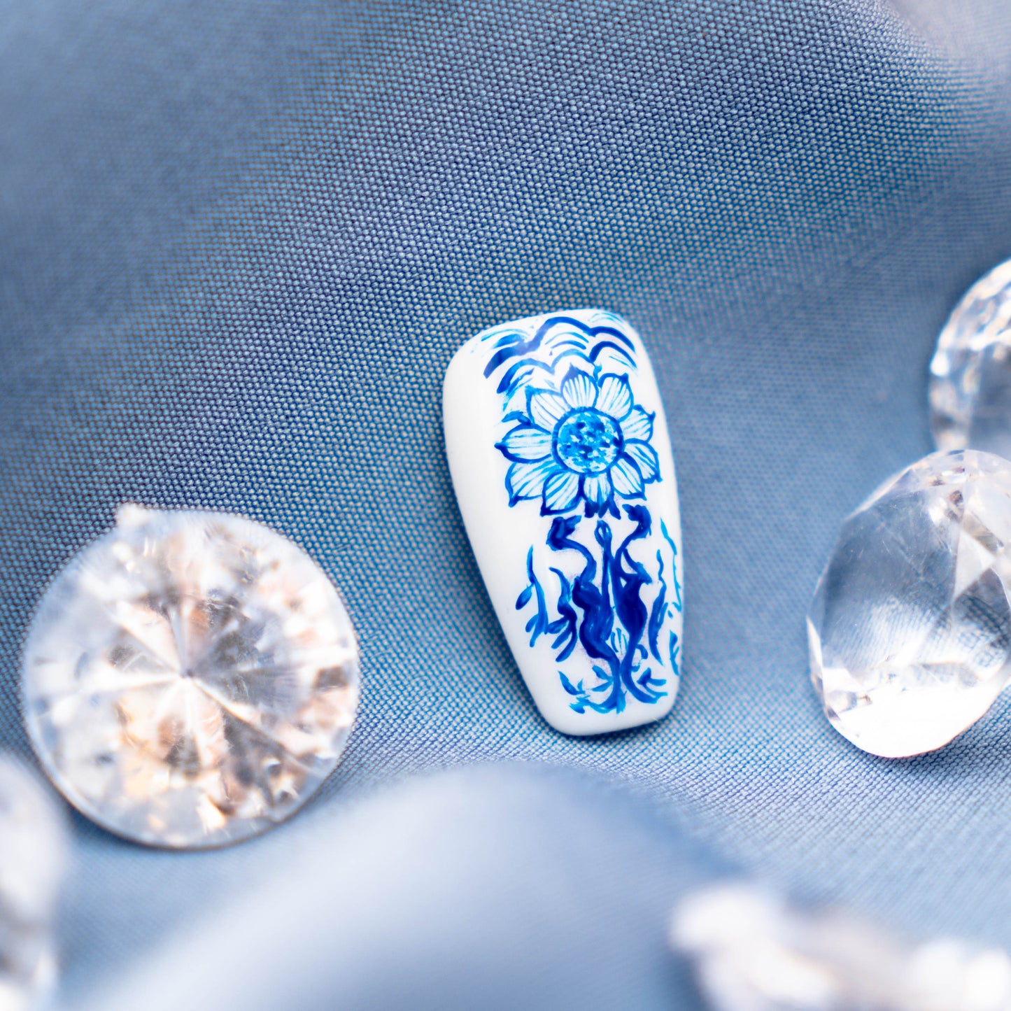 Porcelain Elegance Press on Nail