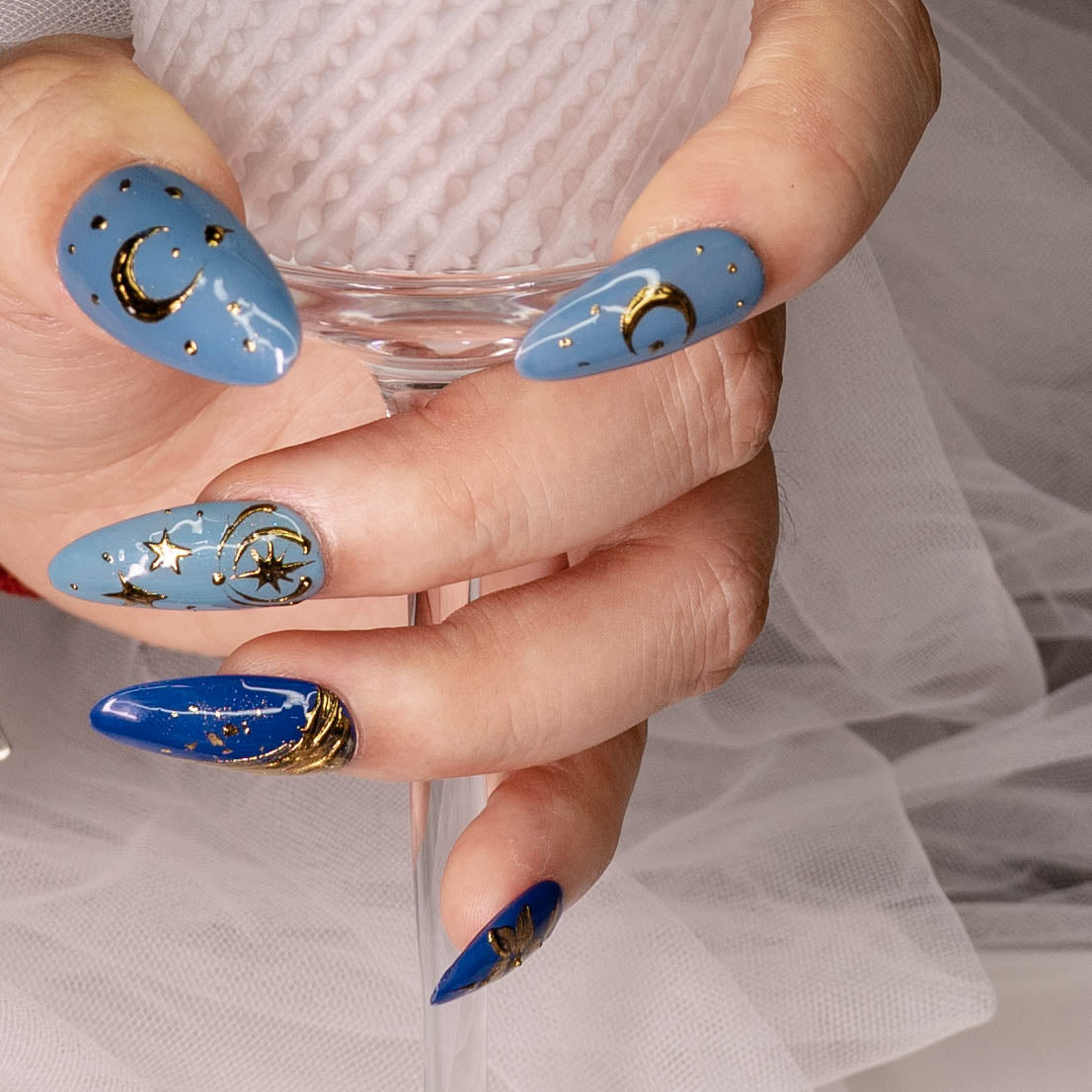 Celestial Dreams Press on Nail