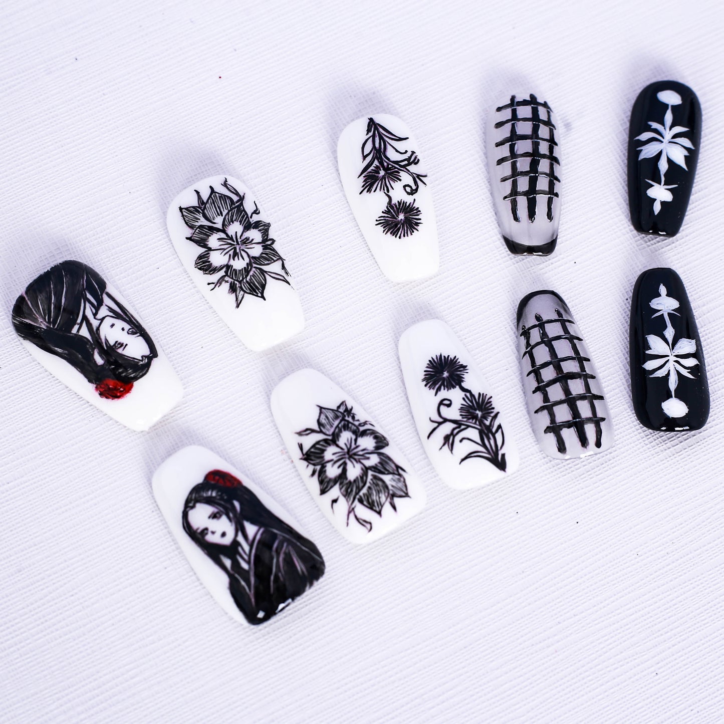 Geisha Noir Press On Nail