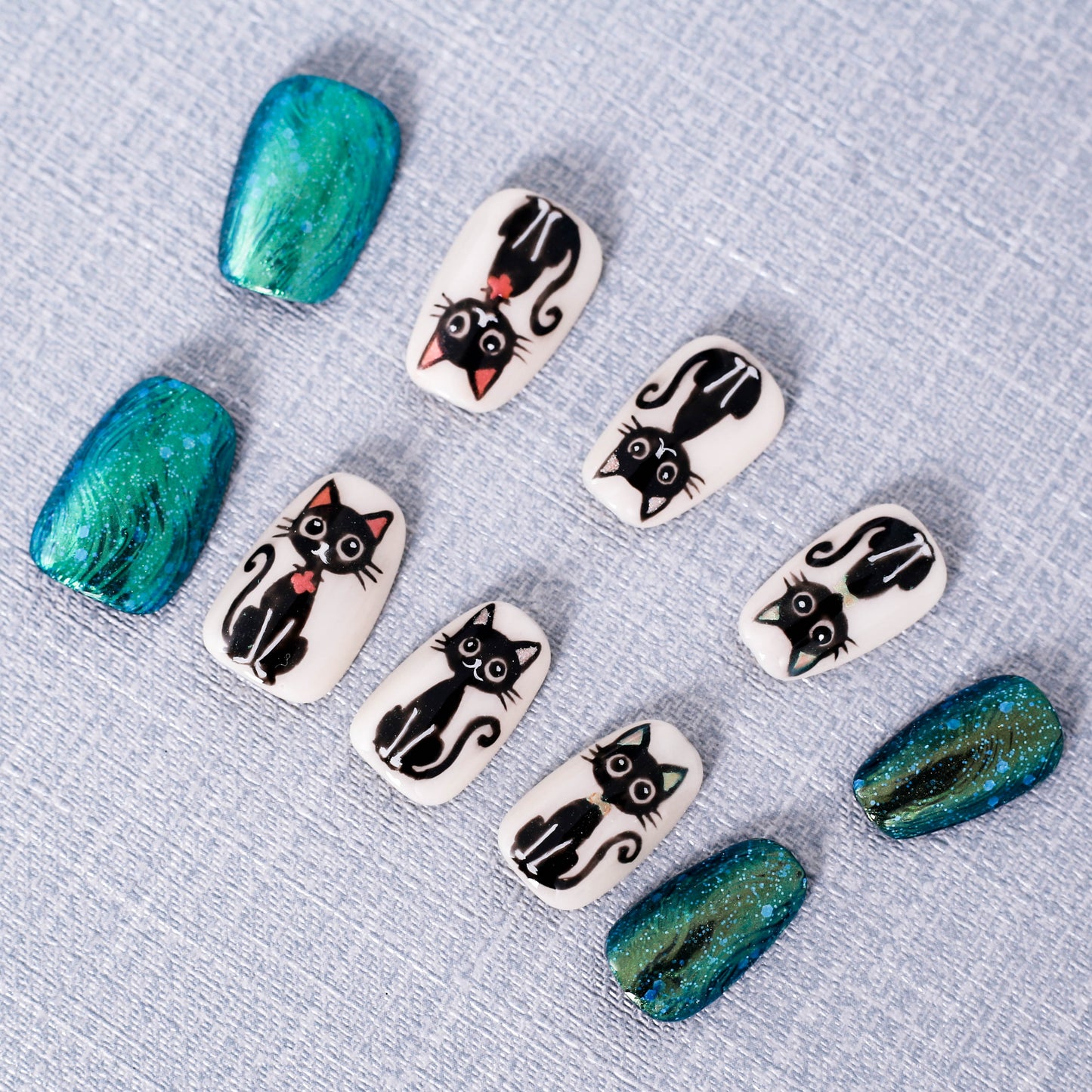 Whiskers & Emerald Gleam Press On Nail