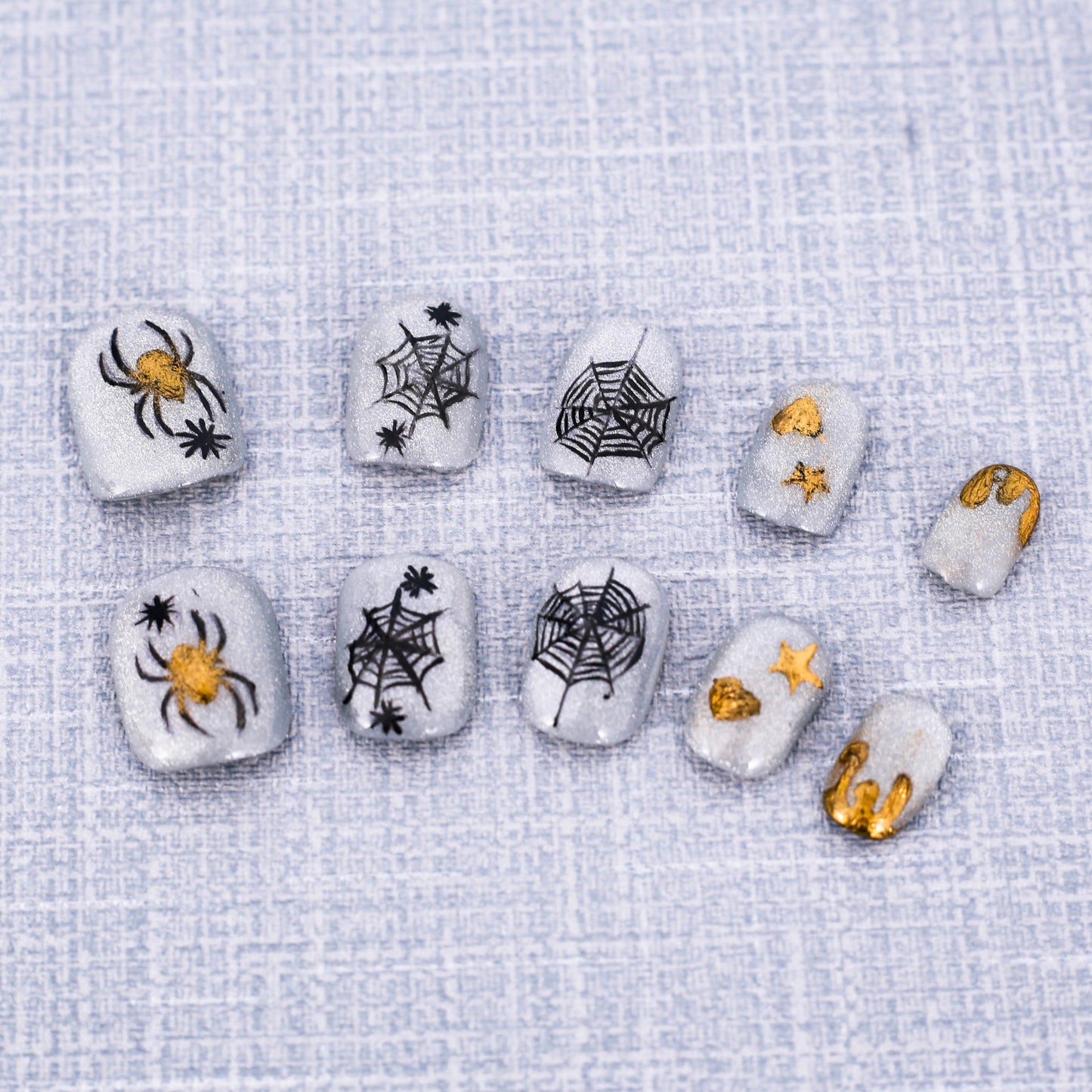 Glitzy Web of Fear Press On Nail