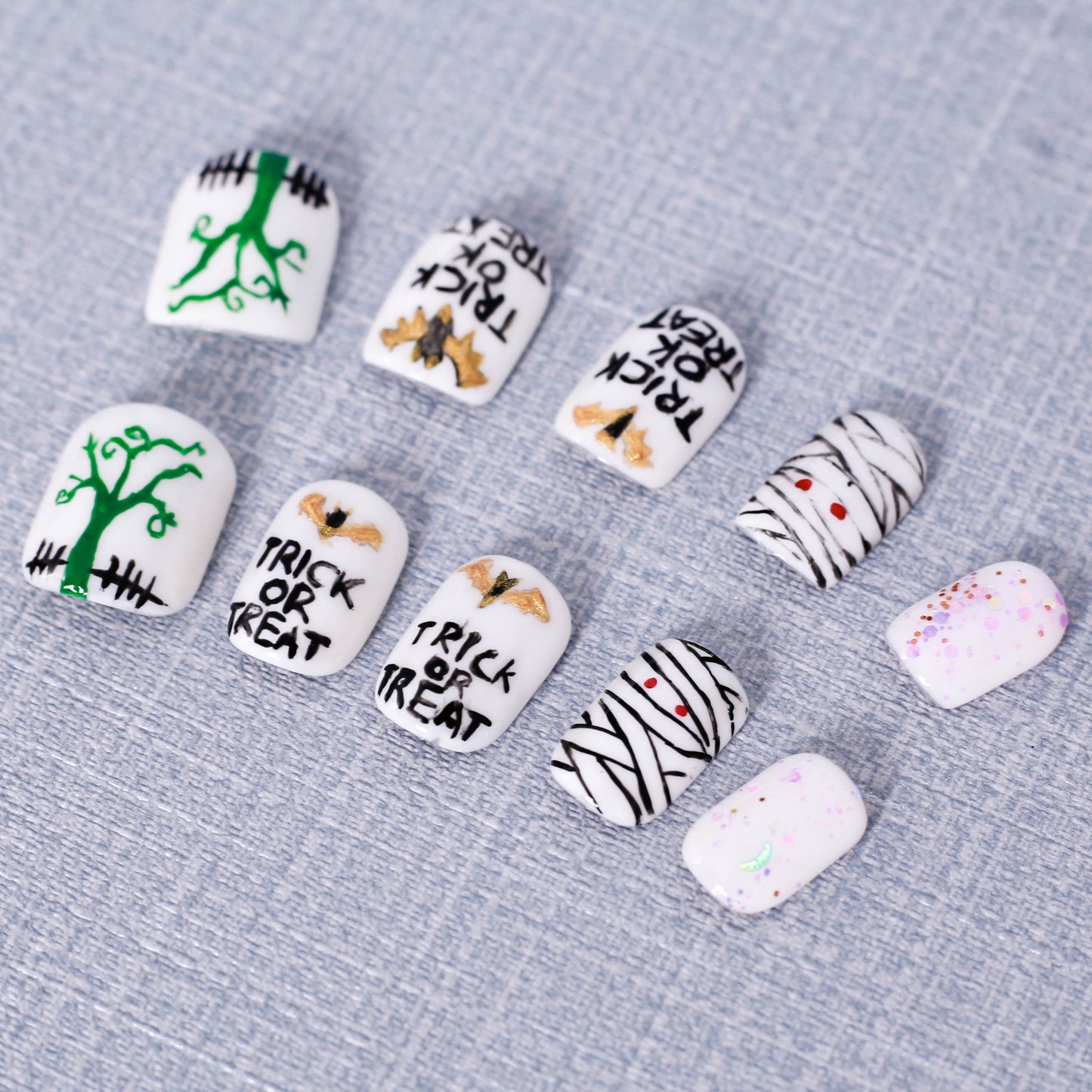 Trick or Treat Mummy Glow Press On Nail