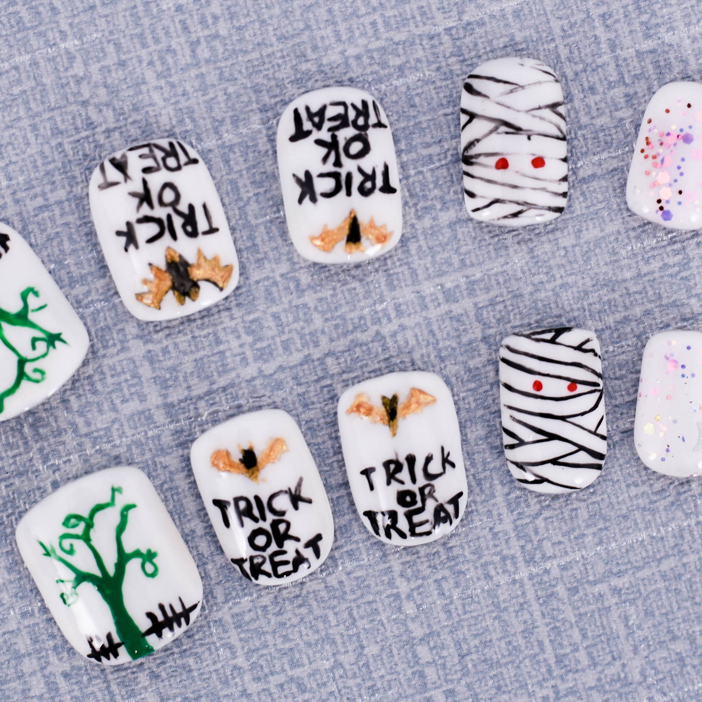 Trick or Treat Mummy Glow Press On Nail
