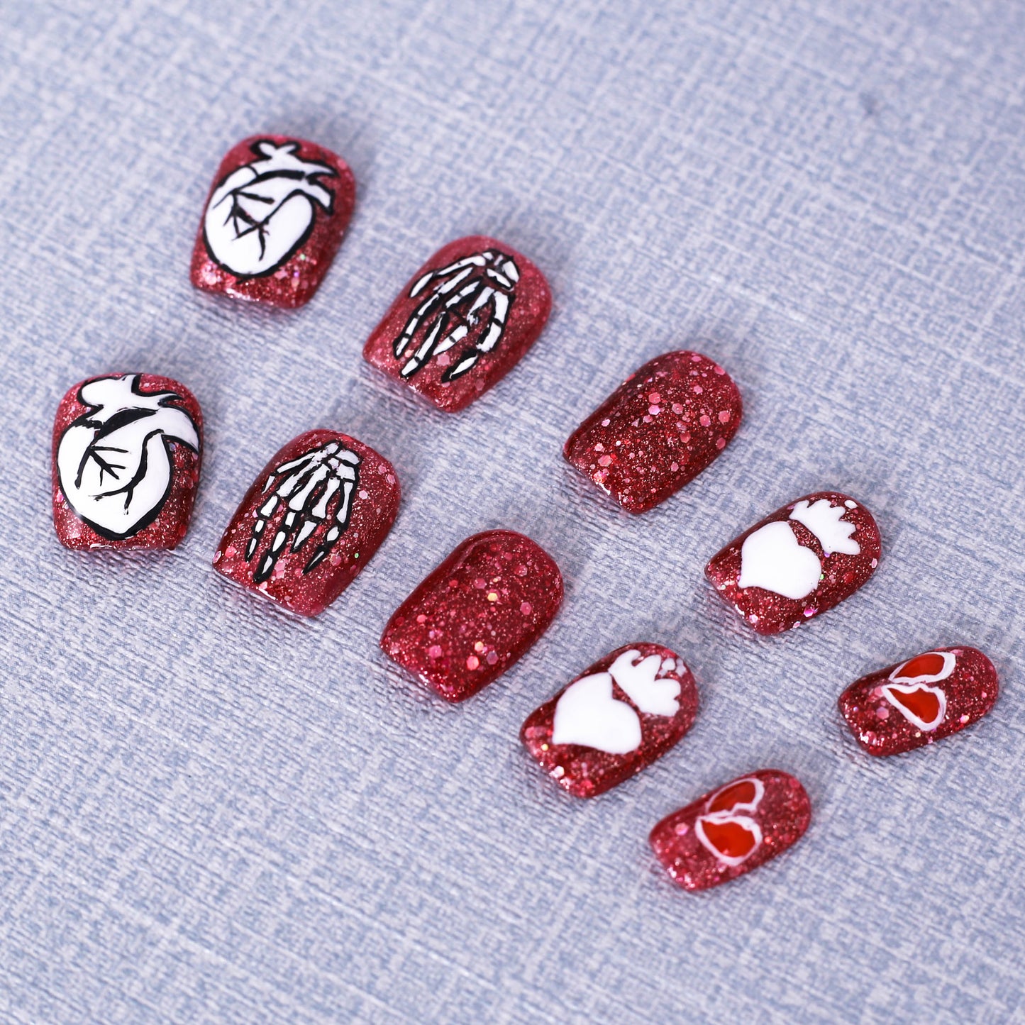 Gothic Heartbeat Press On Nail