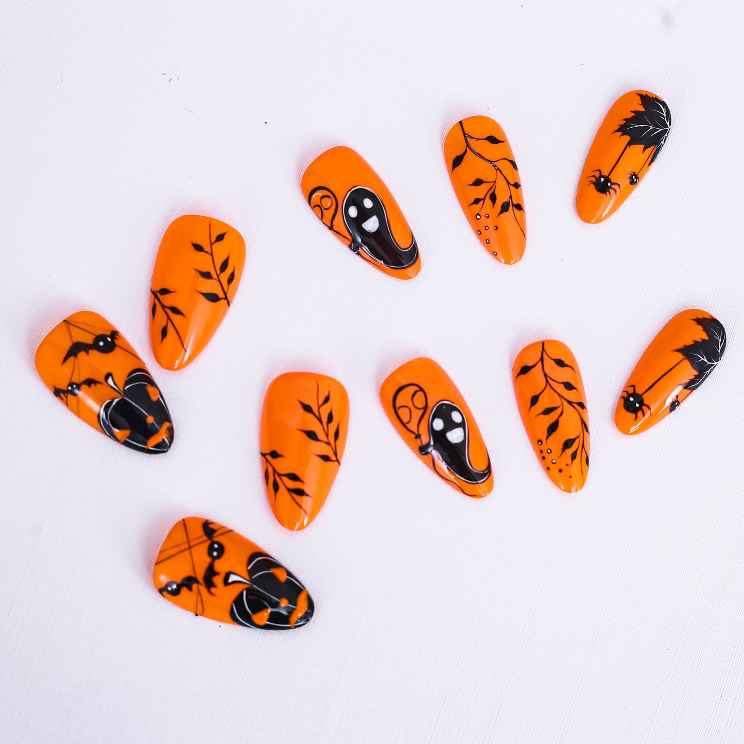 Spooky Glow Press On Nail