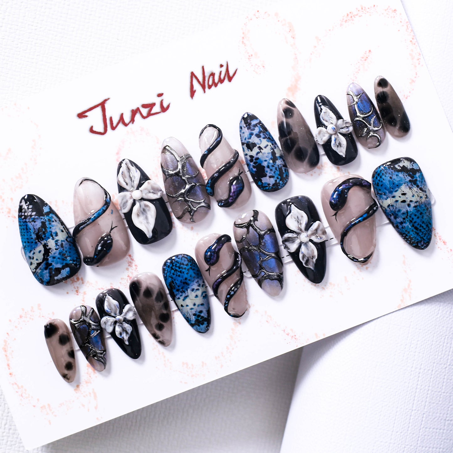 Serpentine Elegance Press On Nail