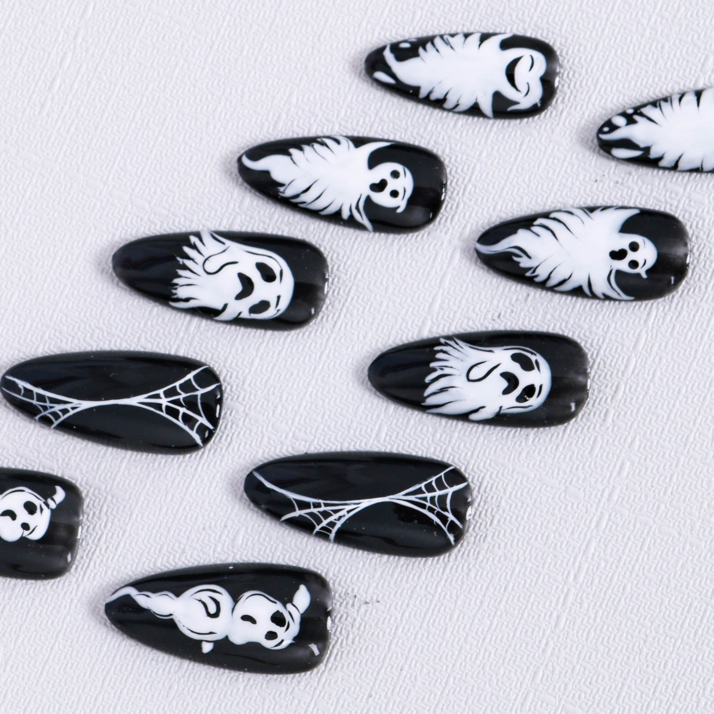 Ghostly Whispers Press On Nail