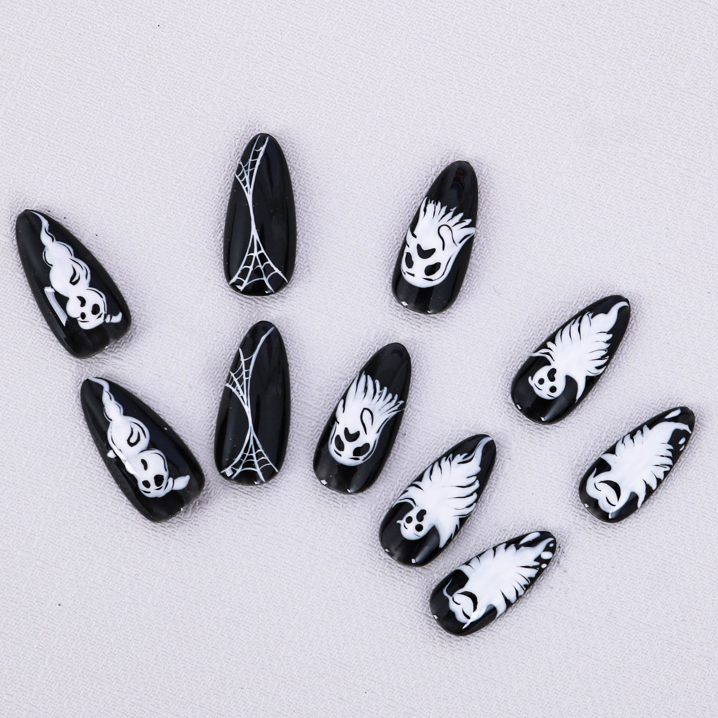 Ghostly Whispers Press On Nail