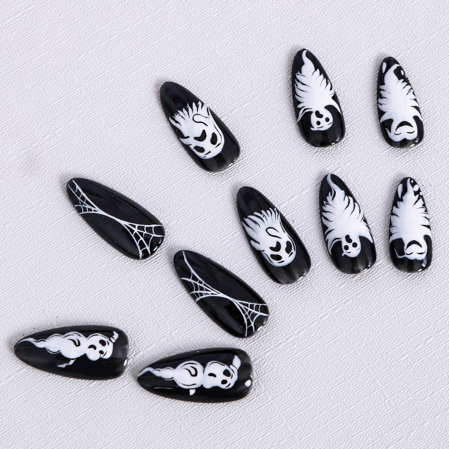 Ghostly Whispers Press On Nail