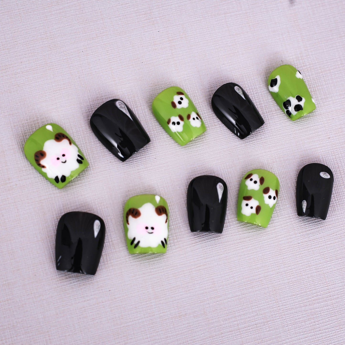 Whimsical Critters Press On Nail (Copy)