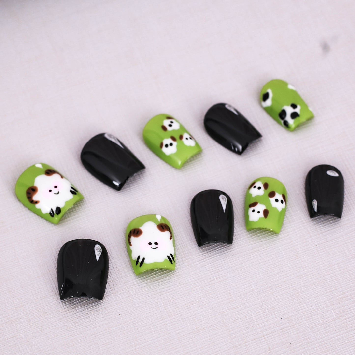 Whimsical Critters Press On Nail (Copy)